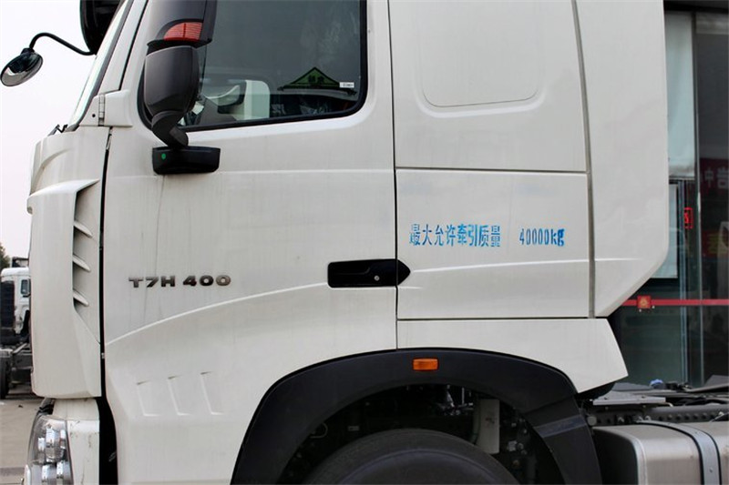 中国重汽 HOWO T7H重卡 400马力 6X4危险品万博体育app下载入口
(国五)(ZZ4257V324HE1W)(速比:3.36)