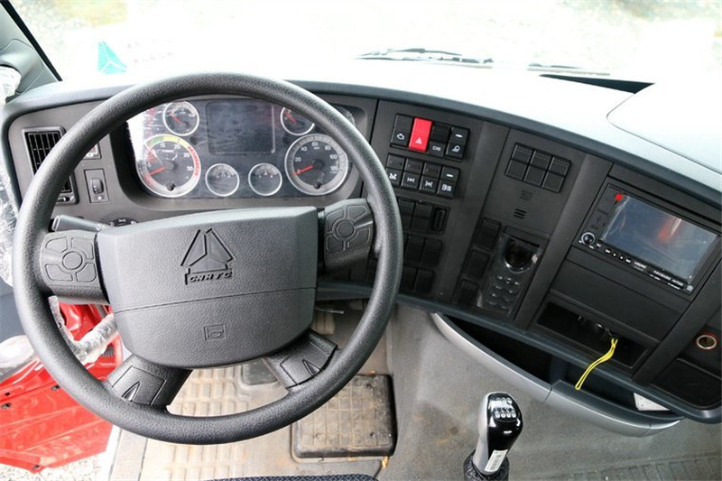 中国重汽 HOWO T7H重卡 440马力 4X2 国四万博体育app下载入口(ZZ4187V361HD1B)