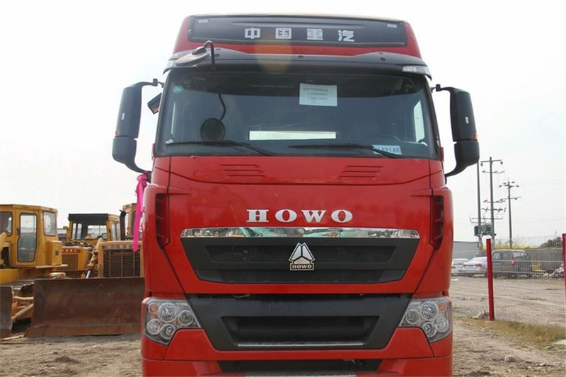 中国重汽 HOWO T7H重卡 320马力 4X2 国四危险品万博体育app下载入口(ZZ4187V361HD1W)(高顶)