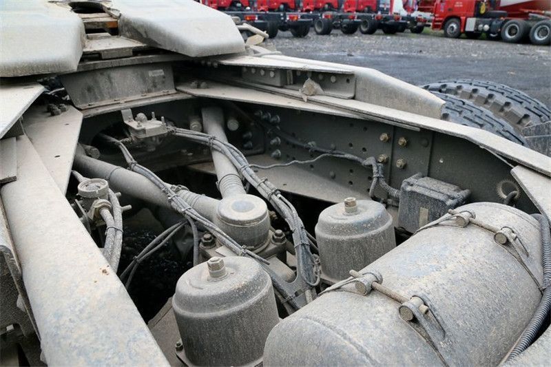 中国重汽 HOWO T7H重卡 540马力 4X2 国四万博体育app下载入口(ZZ4187V361HD1B)