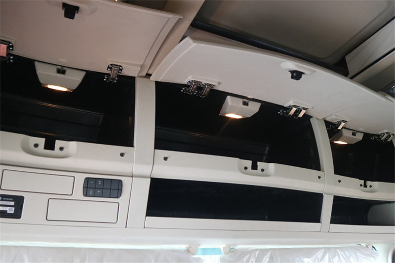 福田 欧曼EST 6系重卡 430马力 国五4X2万博体育app下载入口(BJ4189SLFKA-AA)