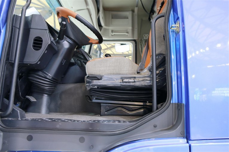 福田 欧曼EST重卡 490马力 国五6X4万博体育app下载入口(BJ4259SNFKB-AA)