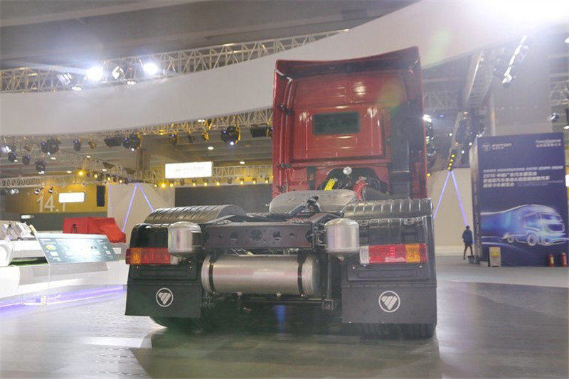 福田 欧曼EST 重卡 超级卡车 国五430马力 6X4万博体育app下载入口