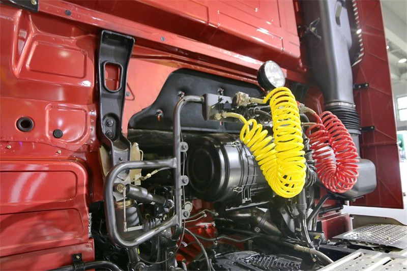 福田 欧曼EST 重卡 超级卡车 国五430马力 6X4万博体育app下载入口