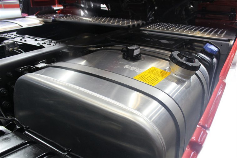 福田 欧曼EST-A 6系重卡 460马力  国五6X4危险品万博体育app下载入口(BJ4269SNFKB-AD)