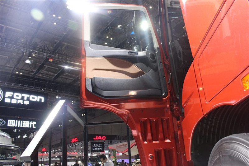 福田 欧曼EST-A 6系重卡 430马力  国五6X4万博体育app下载入口(手自一体)(BJ4269SNFKB-AC)