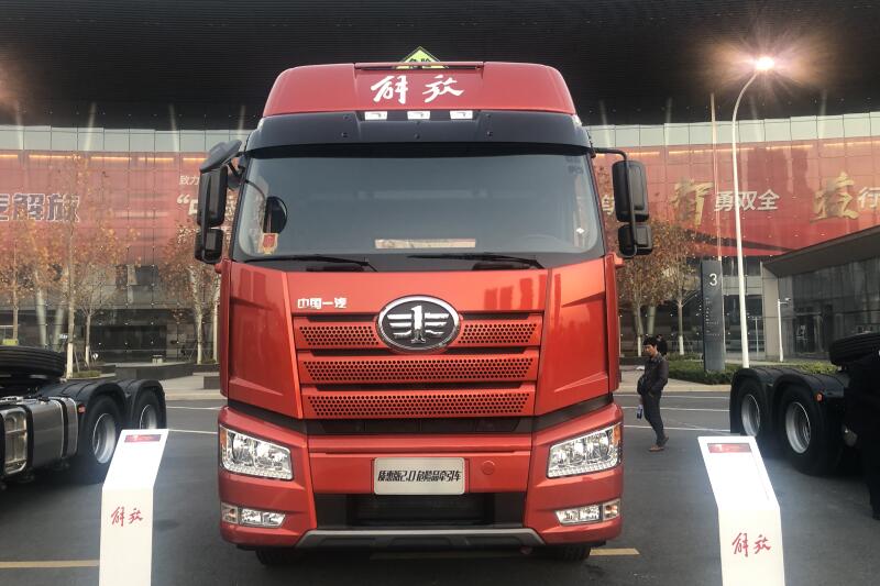 一汽解放 新J6P重卡 420马力 6×4 国五 质惠版2.0危险品万博体育app下载入口（CA4250P66T24KT1E5Z）