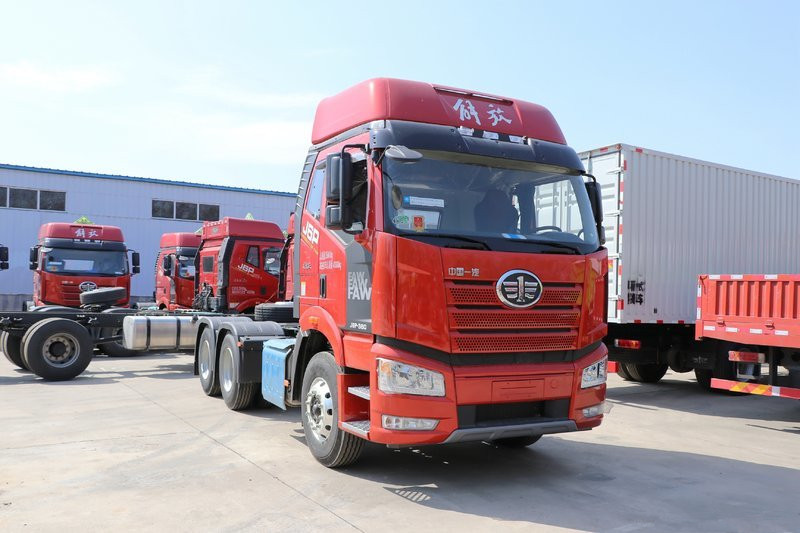 一汽解放 新J6P重卡 质惠版 380马力 6X4 国六 万博体育app下载入口(CA4250P66K25T1E6)