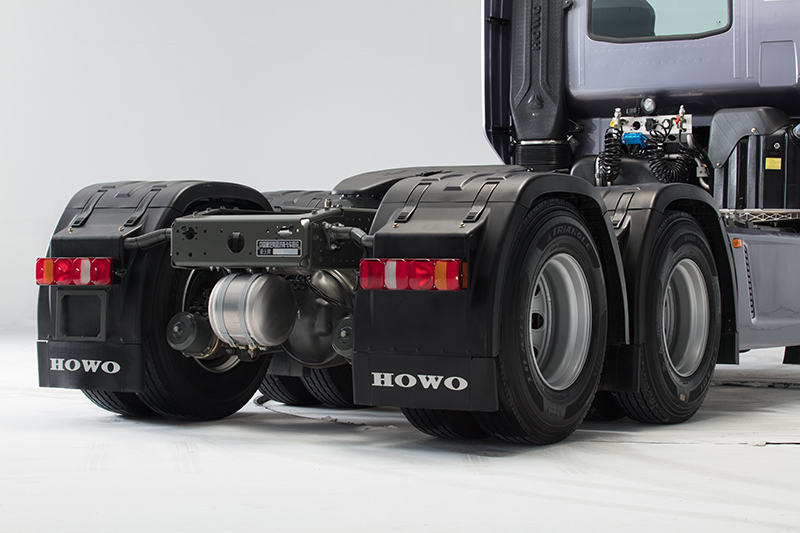 中国重汽 HOWO-TH7 重卡 460马力 6×4 国五 万博体育app下载入口
（ZZ4257W324HE1B）