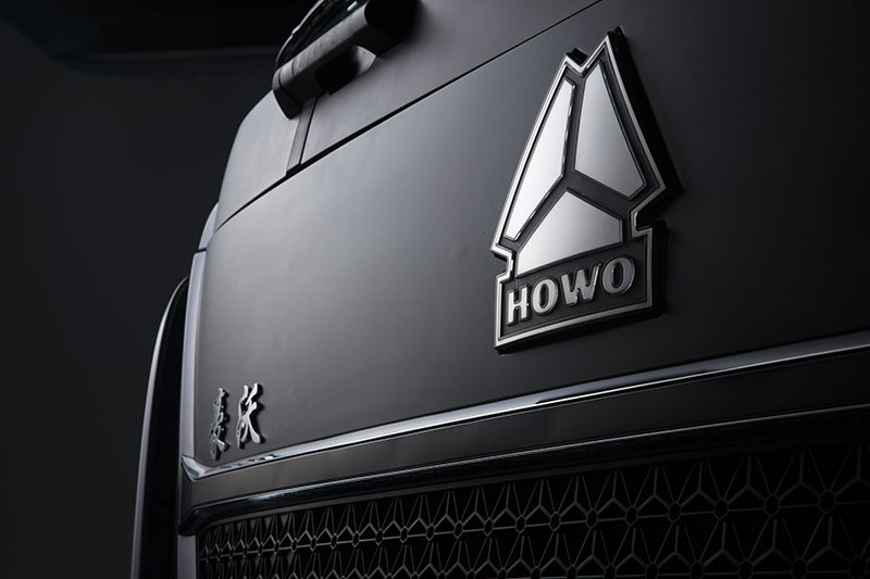 中国重汽 HOWO-TH7 重卡 460马力 6×4 国五 万博体育app下载入口
（ZZ4257W324HE1B）