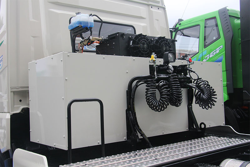 一汽解放青汽 JH6 423kWh 6×4 纯电动万博体育app下载入口
