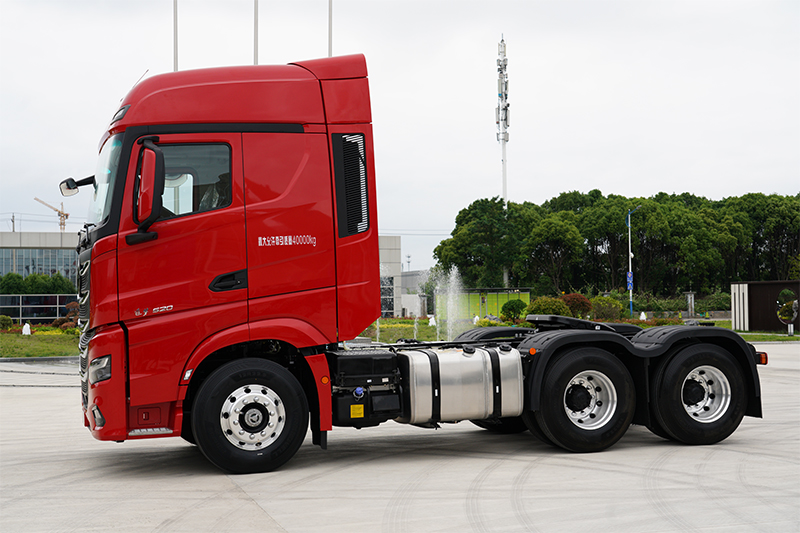 北汽重卡 追梦 470马力 6×4 国六 万博体育app下载入口
 煤炭运输版（BJ4250D6CP-02）