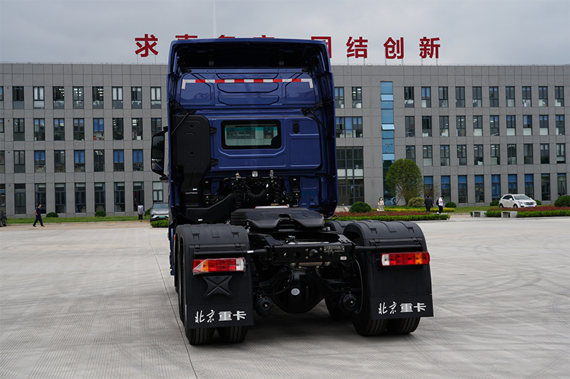 北汽重卡 追梦 470马力 6×4 国六 万博体育app下载入口
 砂石料运输版（BJ4250D6CP-02）